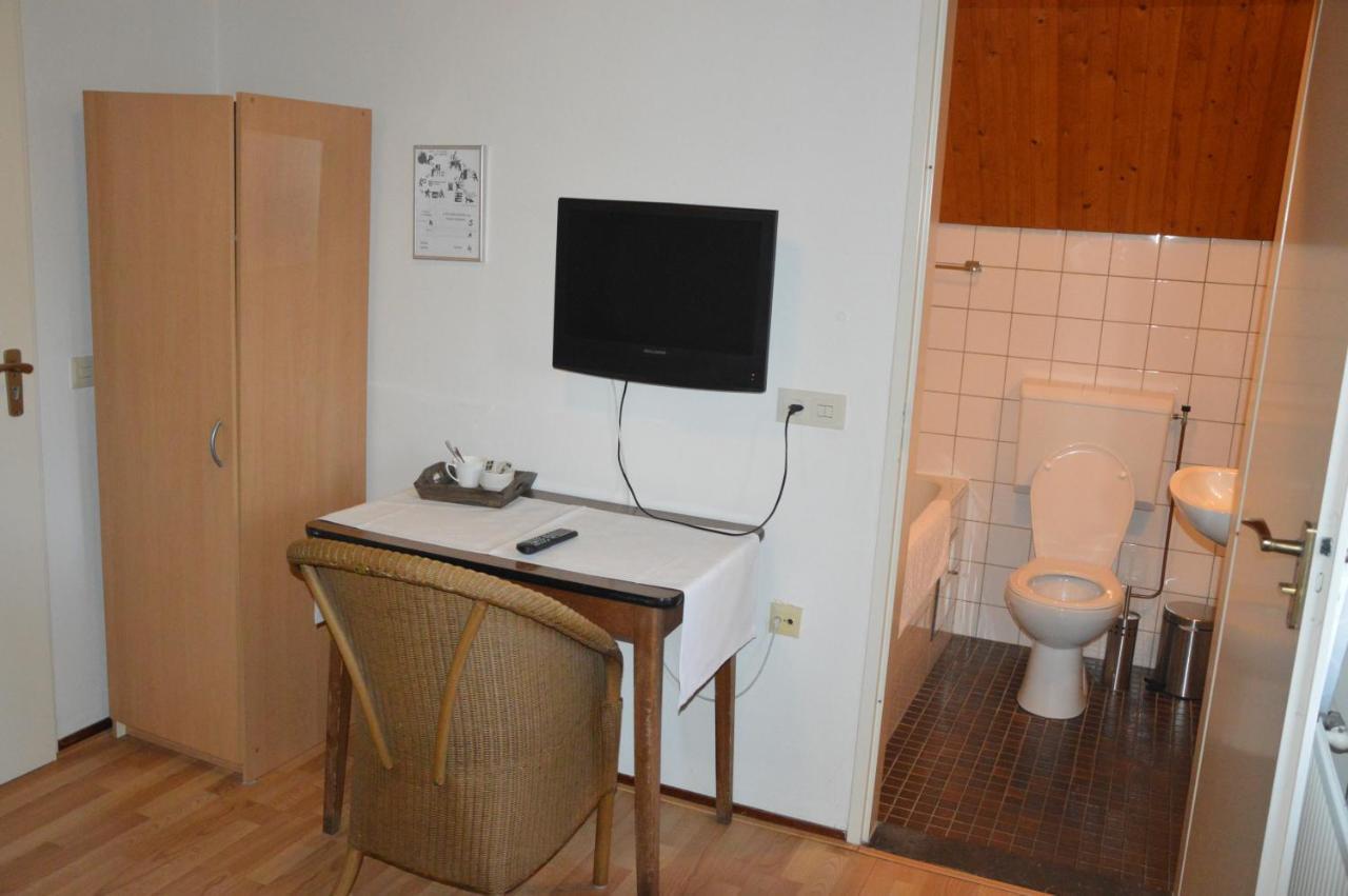 Hotel-Restaurant Krabbendam Someren Экстерьер фото