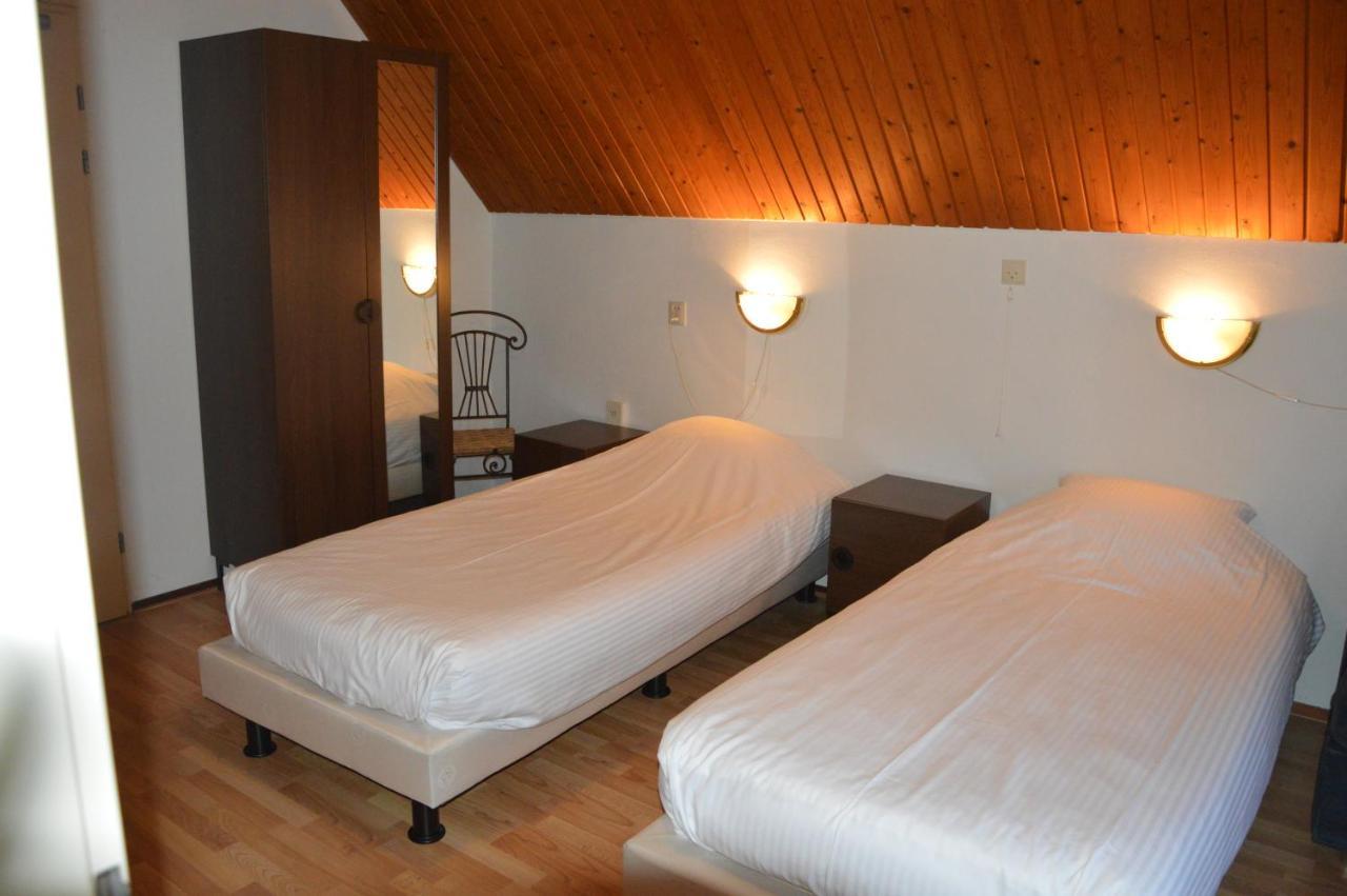 Hotel-Restaurant Krabbendam Someren Экстерьер фото